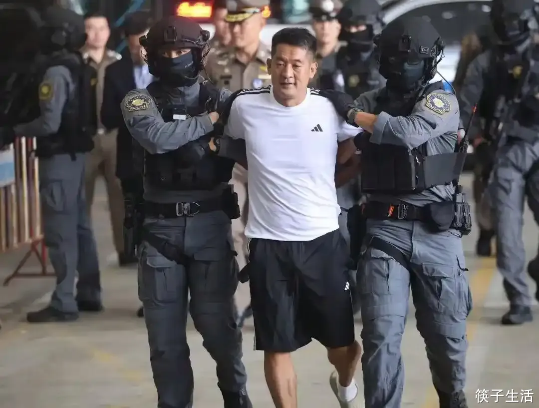 筷子头条-佘智江落网回国！涉赌诈27亿！跨境“佘老板园区”彻底崩塌！